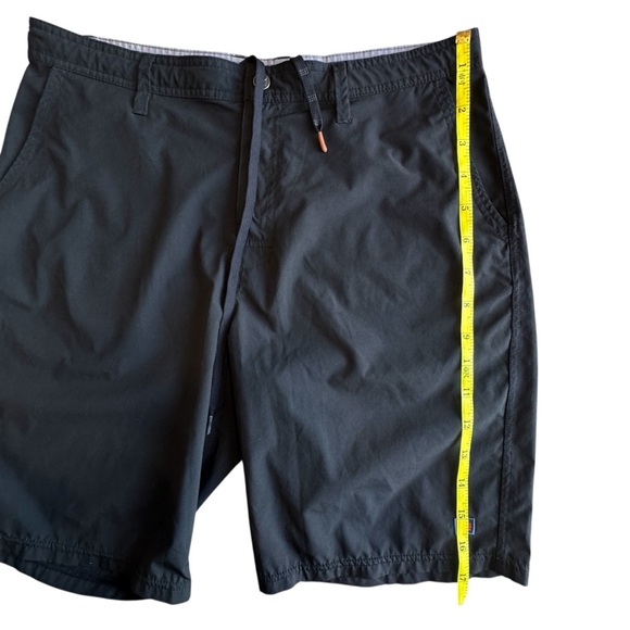 COVA Surf & Turf Mens' Hybrid Shorts Black Size 36 - Picture 7 of 9